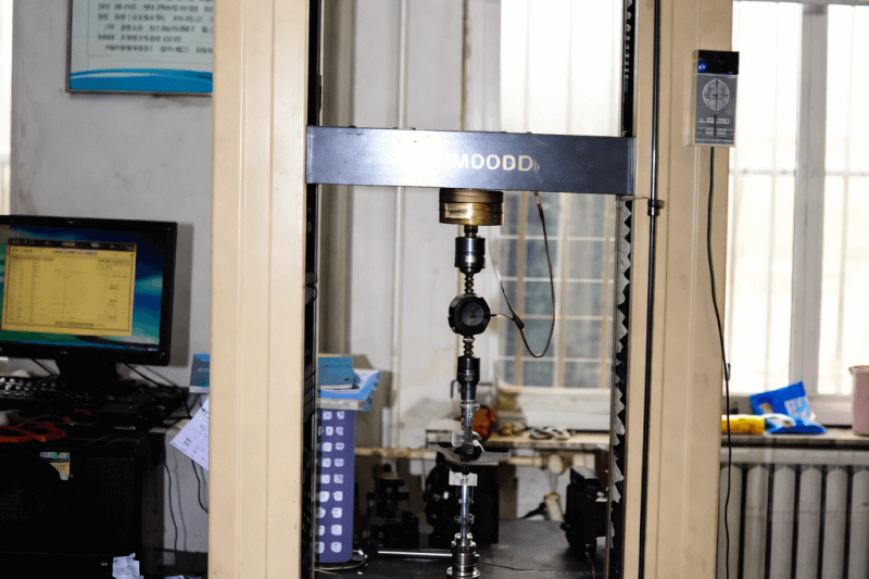 Rubber aging test equipment for evaluating tensile properties after heat aging